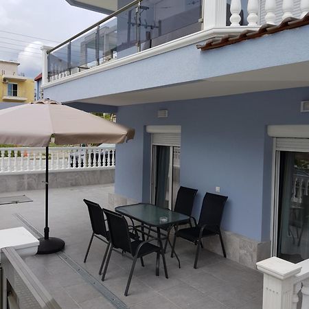 D&B Apartment 3 Paralía المظهر الخارجي الصورة